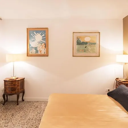 Andrea Flat 1st Floor